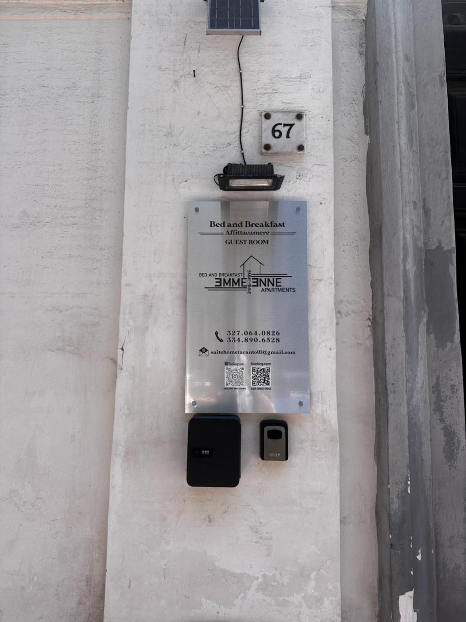 Taranto Mn Place Exterior foto