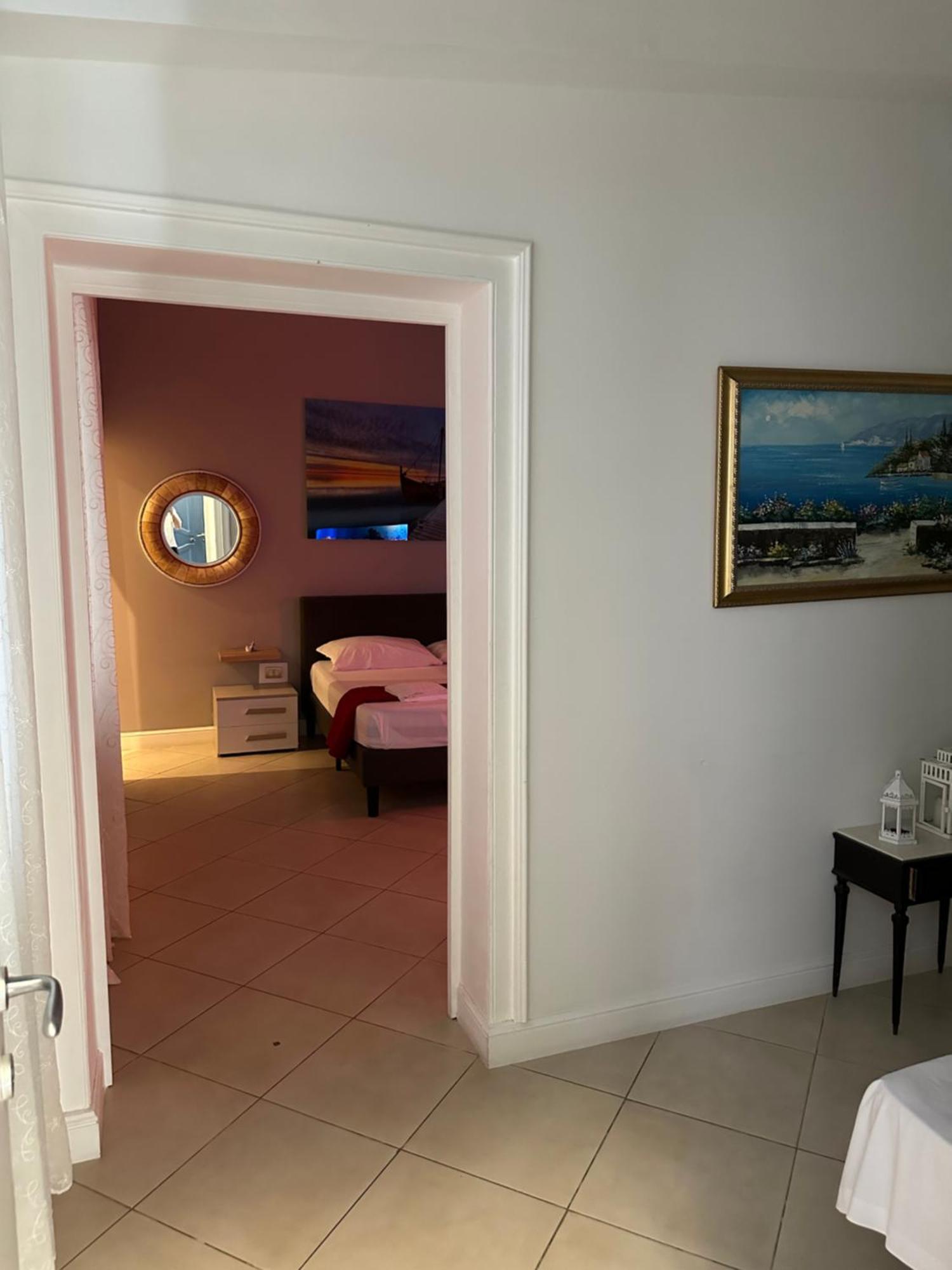 Taranto Mn Place Exterior foto